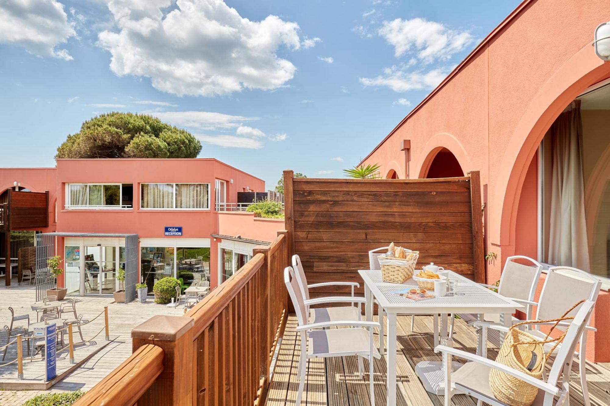 Residence Odalys Du Golfe Agde Exterior foto